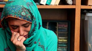 Cute shoplifter chick in a hijab got fucked roughly